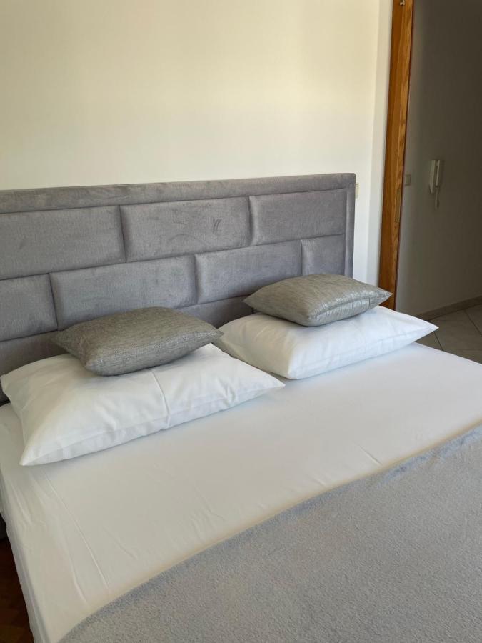 ספליט Apartments Vip מראה חיצוני תמונה