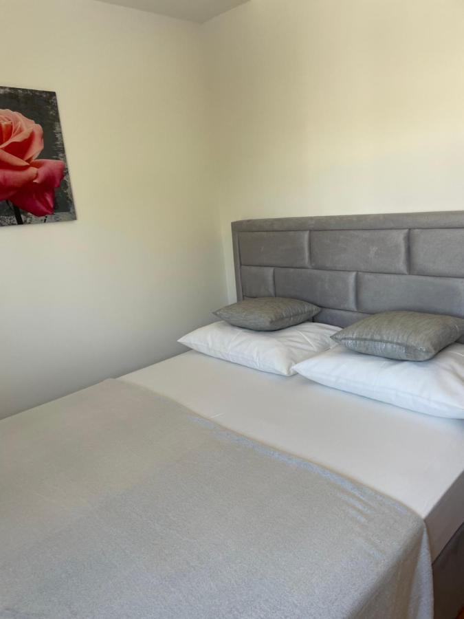 ספליט Apartments Vip מראה חיצוני תמונה